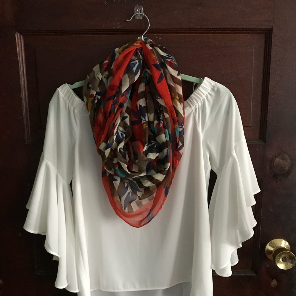 Colorful Circle Scarf - Picture 1 of 2